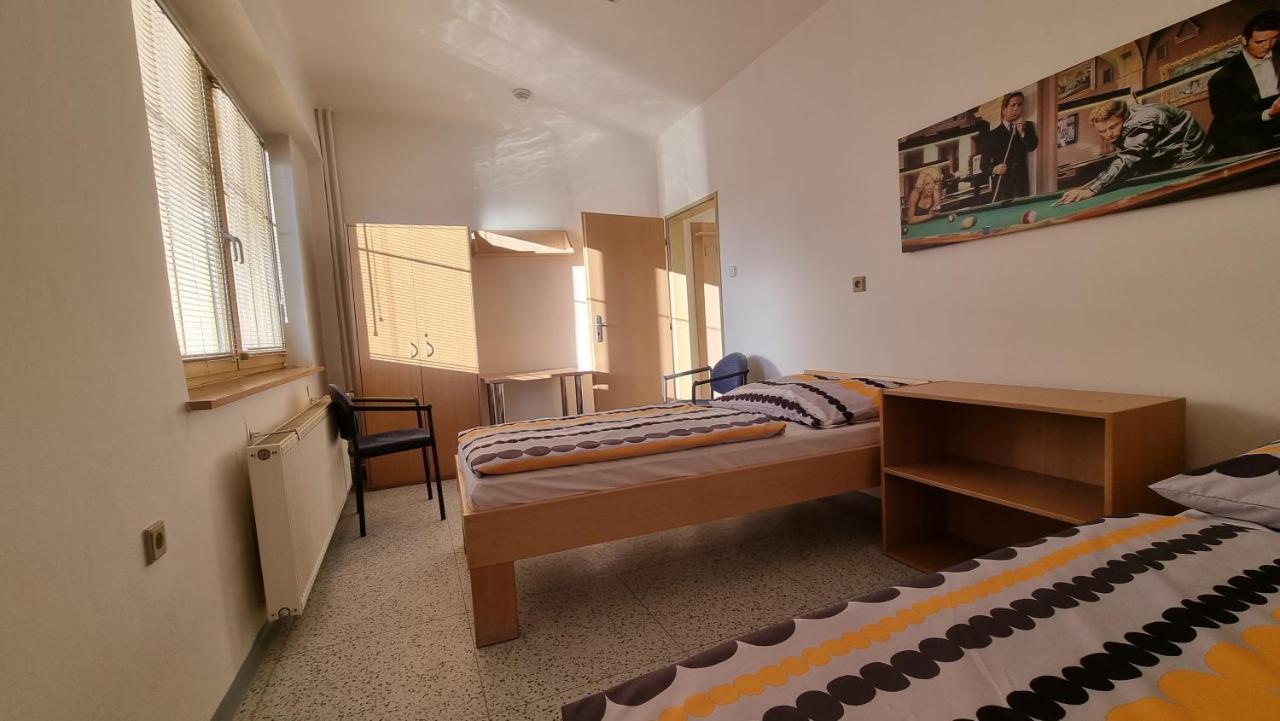 Hotel Rada Ostrava Buitenkant foto