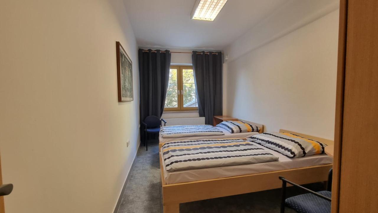 Hotel Rada Ostrava Buitenkant foto